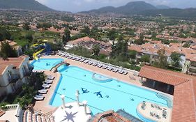Artemisia Royal Park Club Hotel  3*