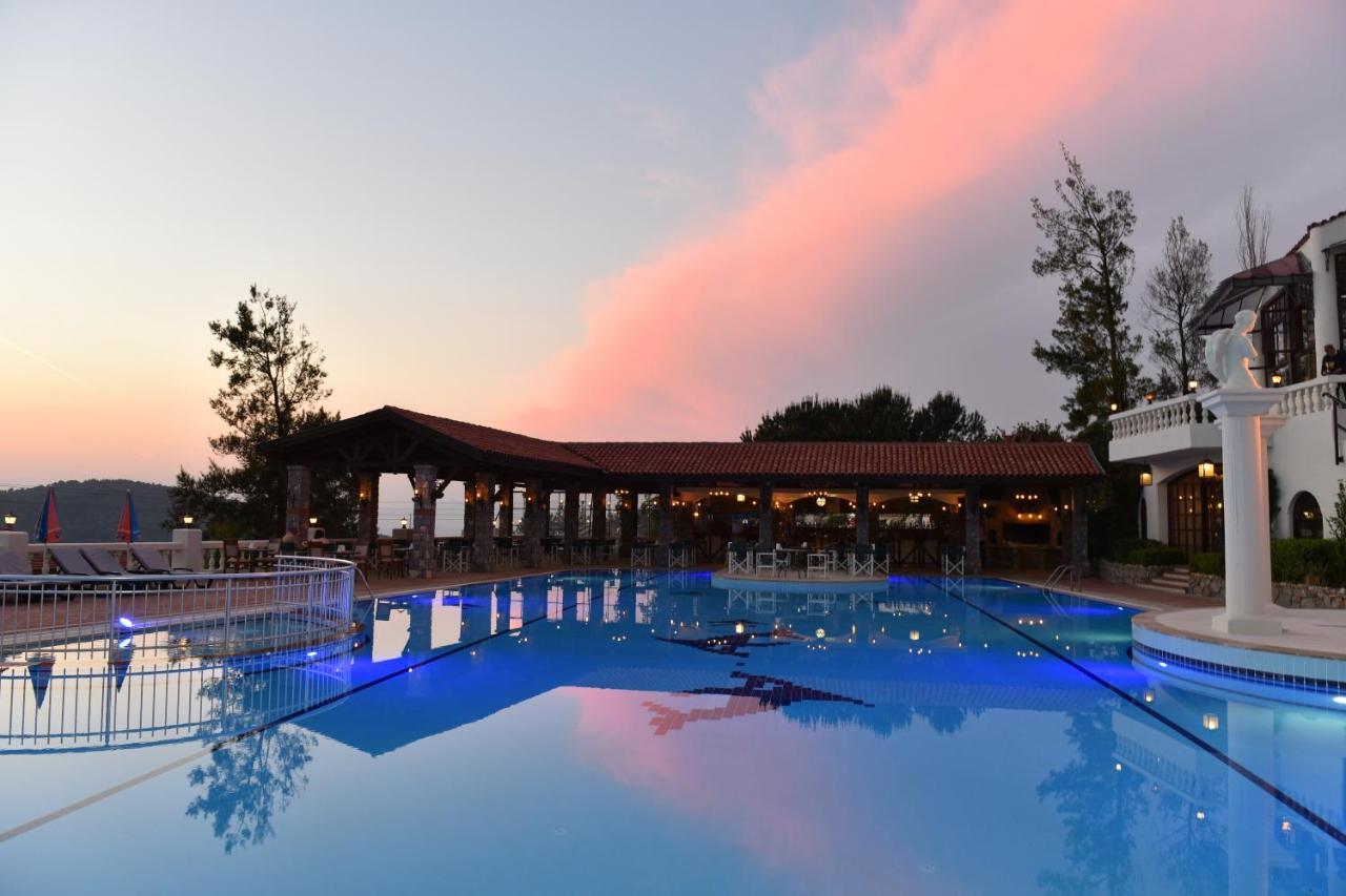 Artemisia Royal Park Club Hotel Олудениз Экстерьер фото