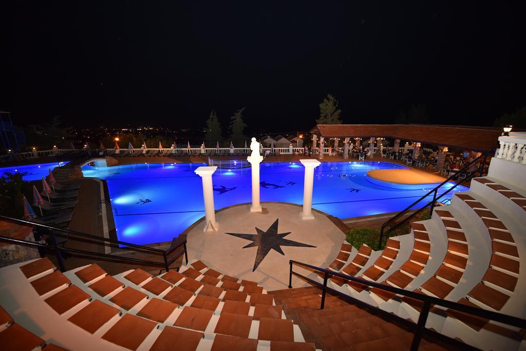 Artemisia Royal Park Club Hotel Олудениз Экстерьер фото